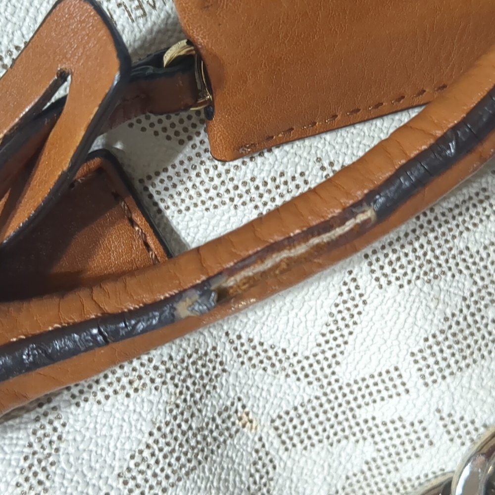 Michael Kors Hamilton Satchel in Vanilla Shoulder Bag - Picture 5 of 13